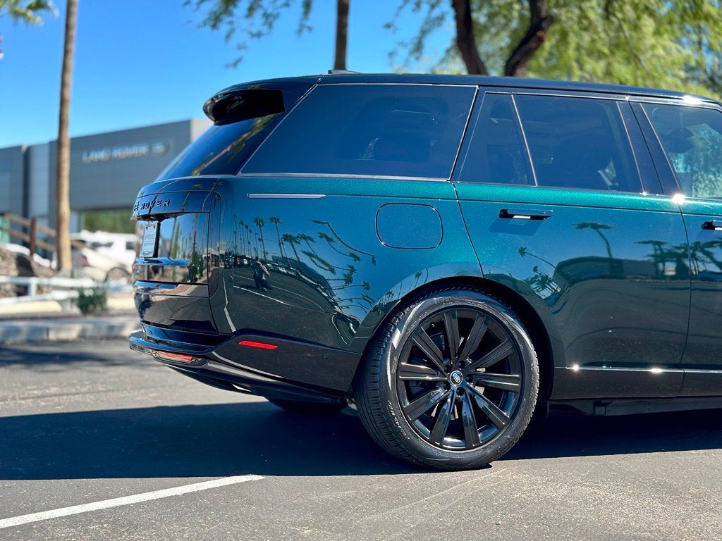 2025 Land Rover Range Rover Plug-In Hybrid Autobiography
