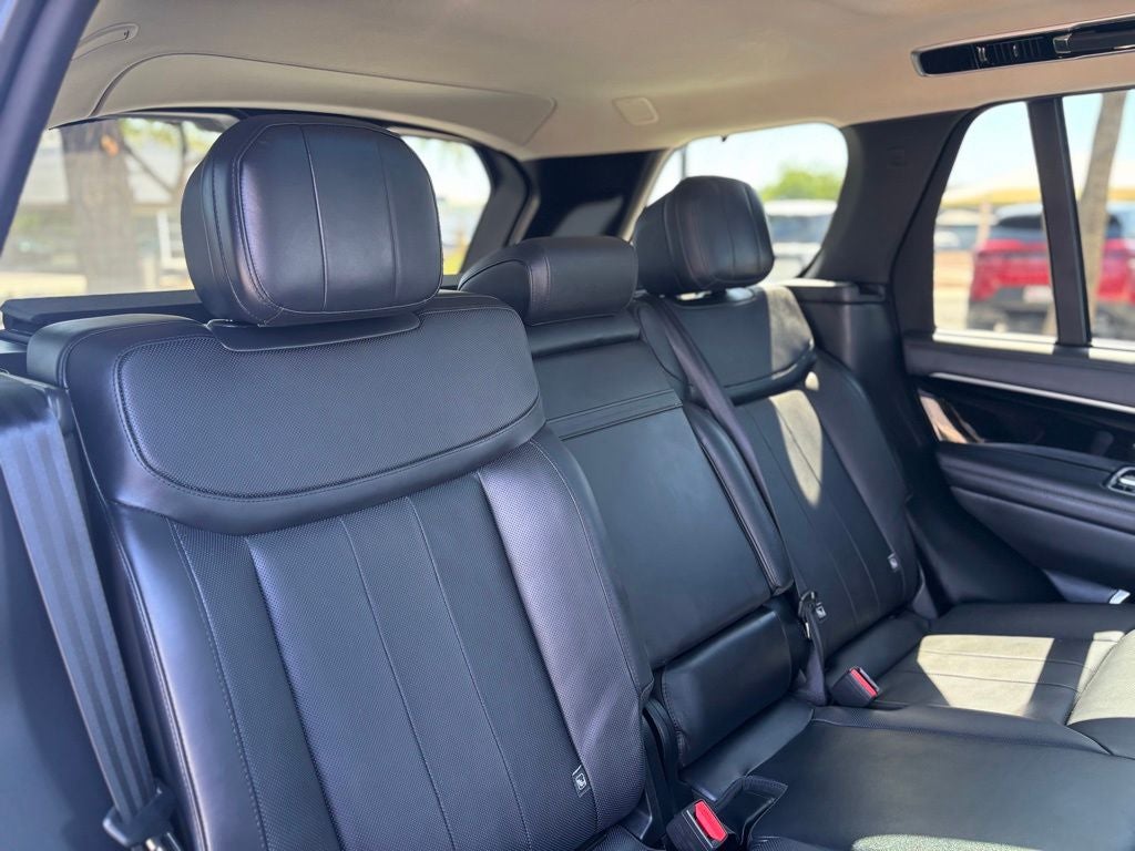 2023 Land Rover Range Rover SE