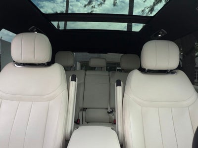 2023 Land Rover Range Rover SE