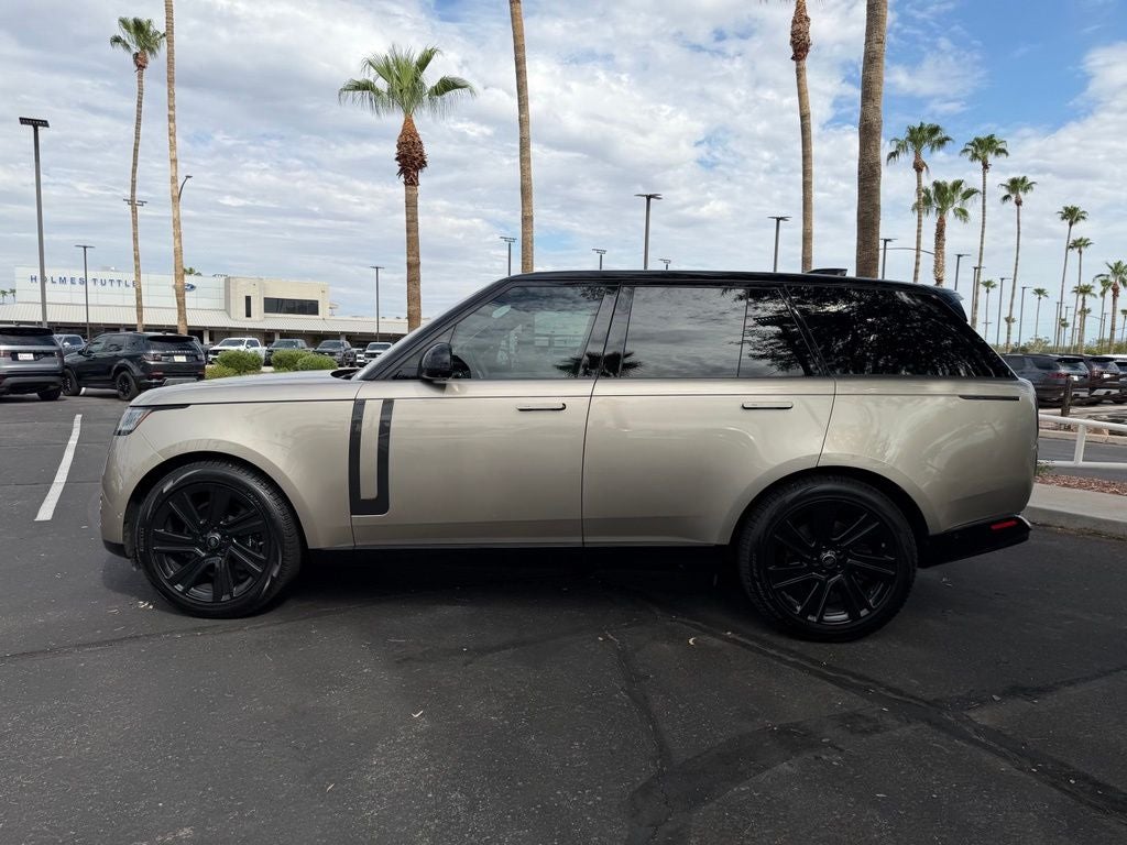2023 Land Rover Range Rover SE