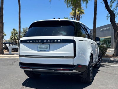 2025 Land Rover Range Rover SE