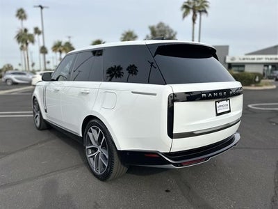 2025 Land Rover Range Rover Plug-In Hybrid SE
