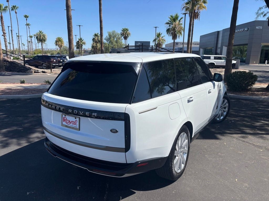 2023 Land Rover Range Rover Plug-In Hybrid SE