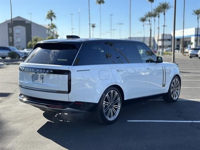 2025 Land Rover Range Rover SE LWB