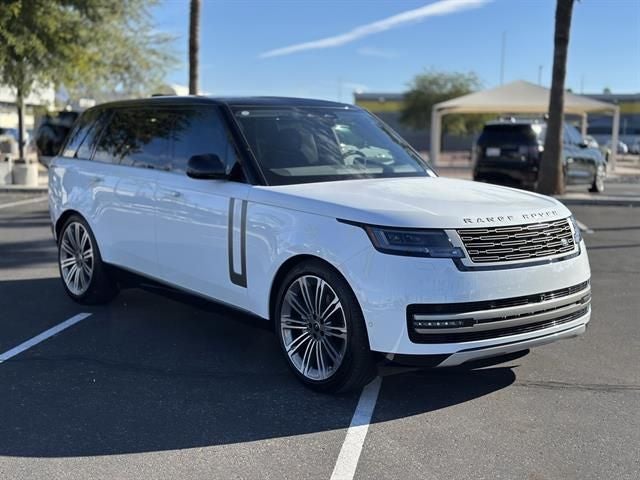 2025 Land Rover Range Rover SE LWB