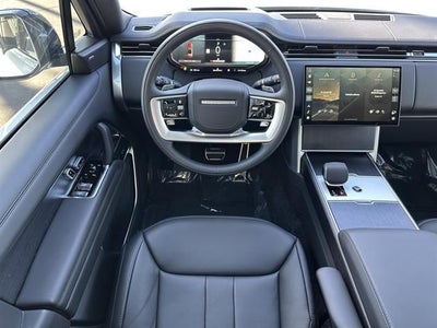 2025 Land Rover Range Rover SE LWB