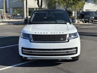 2025 Land Rover Range Rover SE LWB