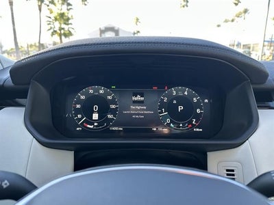 2025 Land Rover Discovery S