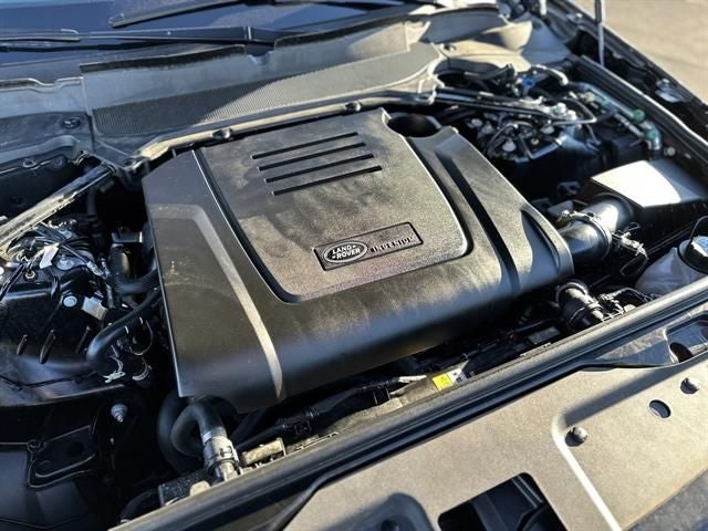 2025 Land Rover Discovery S