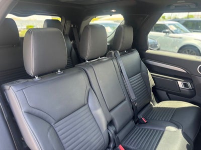2025 Land Rover Discovery Dynamic SE