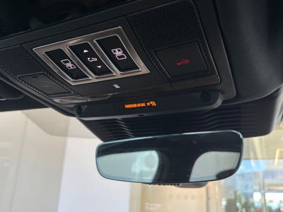 2025 Land Rover Discovery Dynamic SE