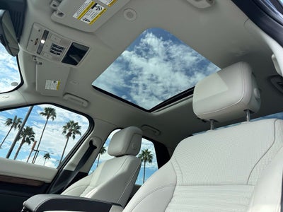2025 Land Rover Discovery Dynamic SE