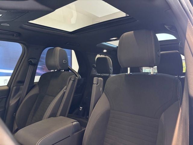 2023 Land Rover Discovery S R-Dynamic