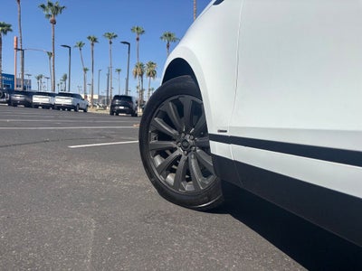 2019 Land Rover Range Rover Velar SE R-Dynamic