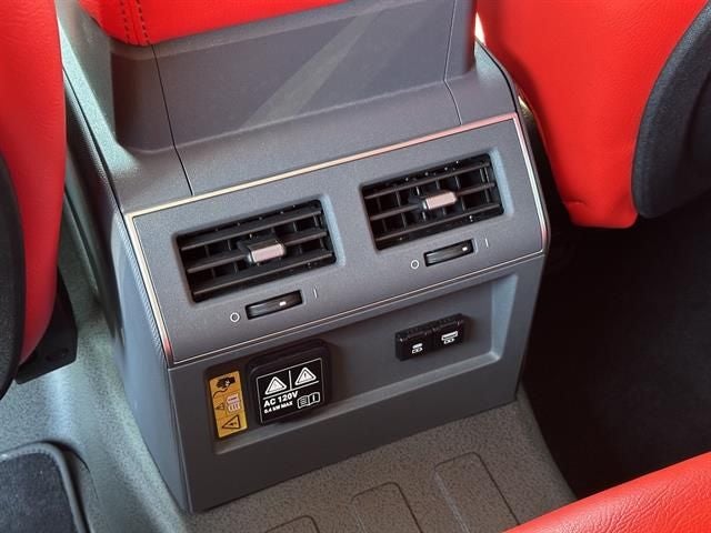 2024 INEOS Grenadier Fieldmaster Edition