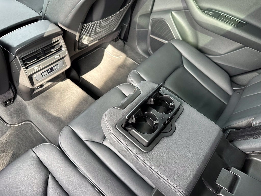 2026 Audi Q7 45 Premium quattro
