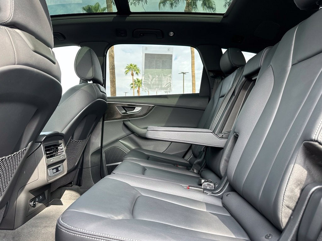 2026 Audi Q7 45 Premium quattro