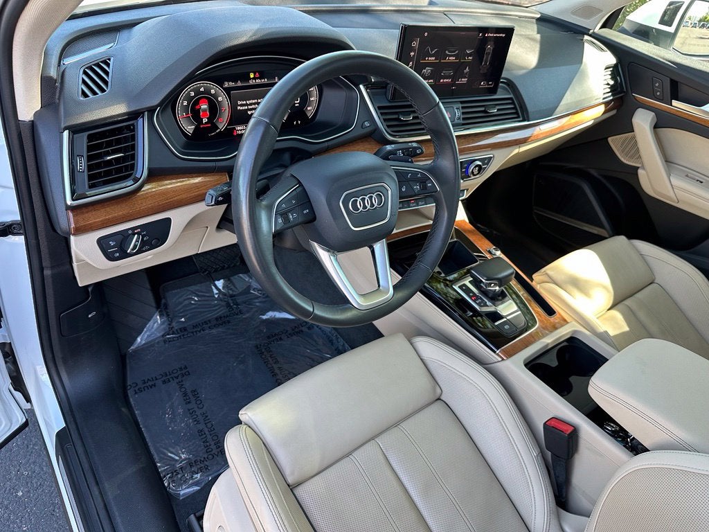 2023 Audi Q5 45 S line Premium quattro
