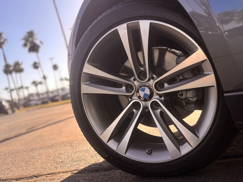 2018 BMW 3 Series 330i