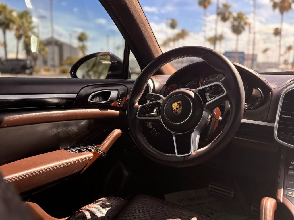 2016 Porsche Cayenne S