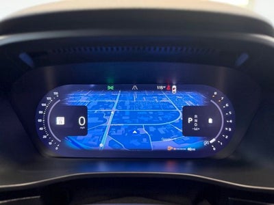 2025 Volvo XC40 B5 Core