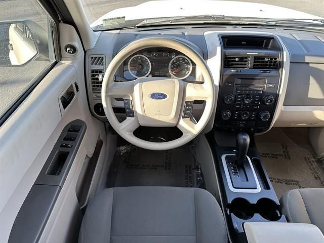 2011 Ford Escape XLS