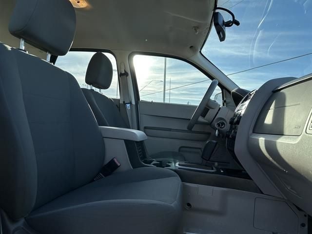 2011 Ford Escape XLS