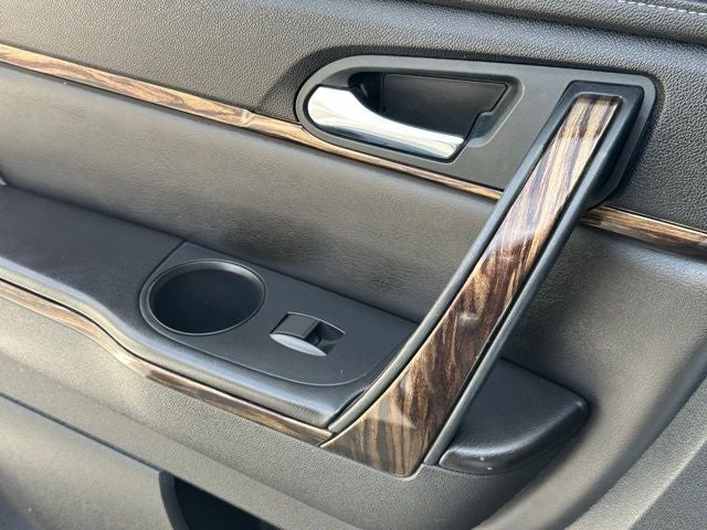 2016 GMC Acadia Denali