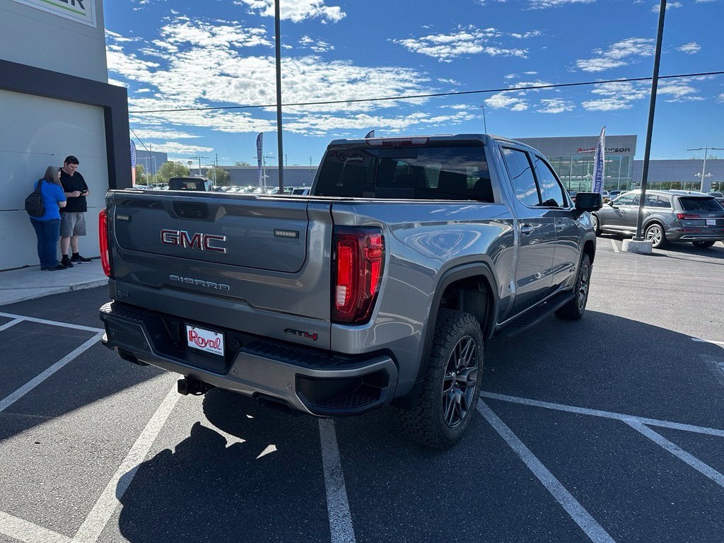 2022 GMC Sierra 1500 Limited AT4