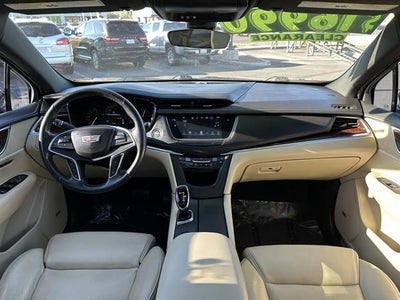 2017 Cadillac XT5 Premium Luxury