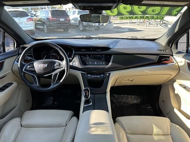 2017 Cadillac XT5 Premium Luxury