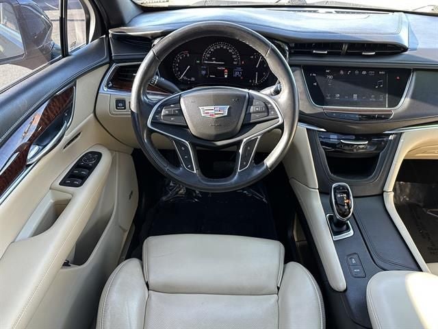 2017 Cadillac XT5 Premium Luxury