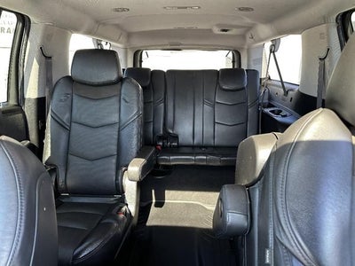 2016 Cadillac Escalade ESV Luxury