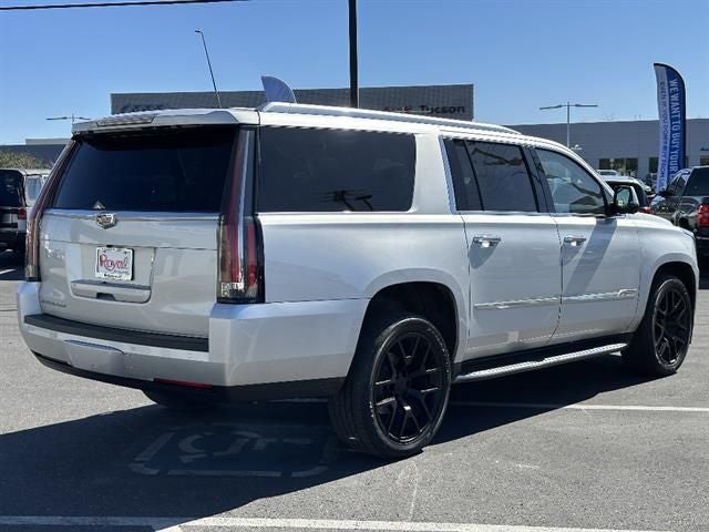 2016 Cadillac Escalade ESV Luxury