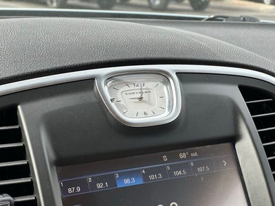 2013 Chrysler 300 Base