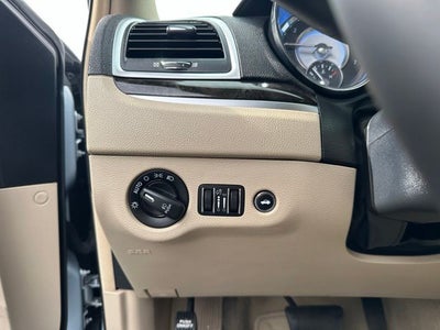 2013 Chrysler 300 Base