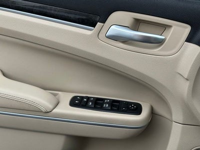 2013 Chrysler 300 Base