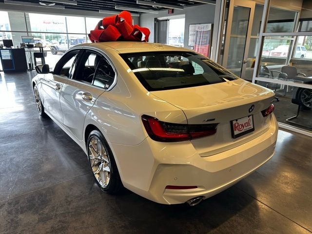 2025 BMW 3 Series 330i xDrive