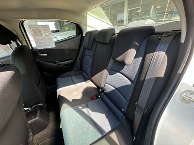 2017 Toyota Yaris iA Base