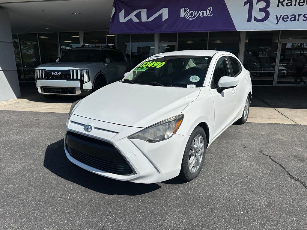 2017 Toyota Yaris iA Base