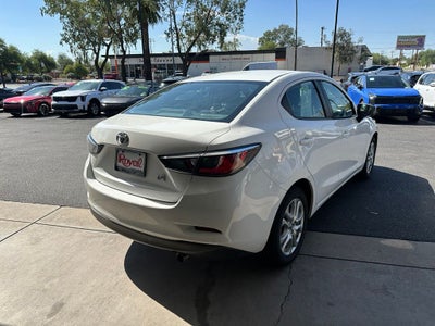 2017 Toyota Yaris iA Base