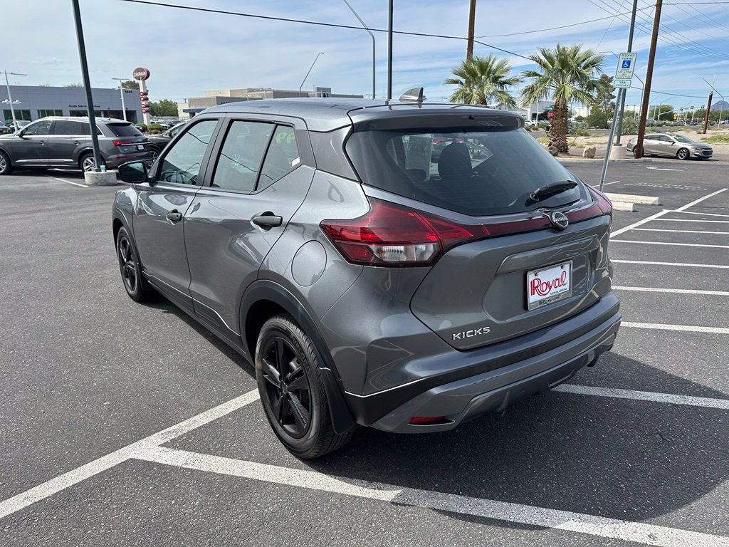 2024 Nissan Kicks S