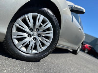 2014 Toyota Camry LE 2014.5