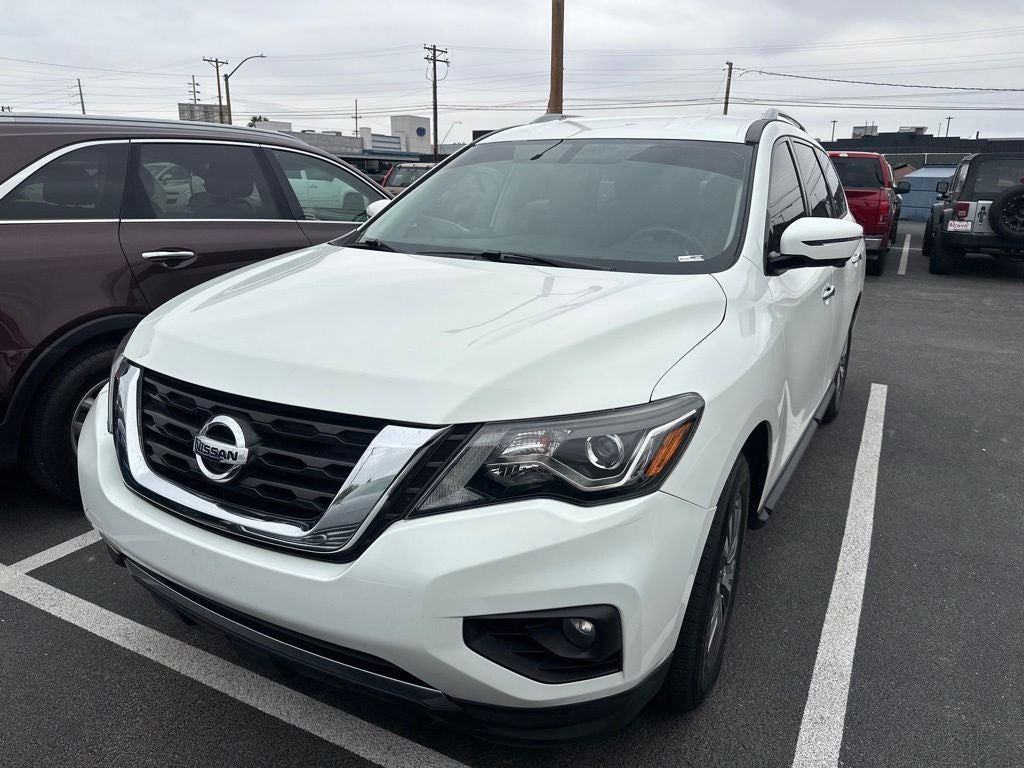 2019 Nissan Pathfinder SL