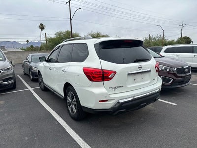 2019 Nissan Pathfinder SL