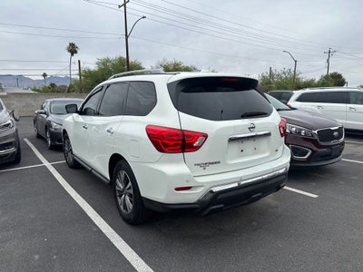 2019 Nissan Pathfinder SL