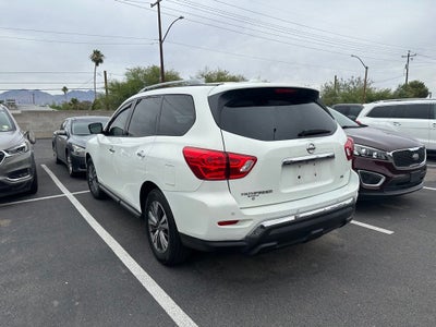 2019 Nissan Pathfinder SL