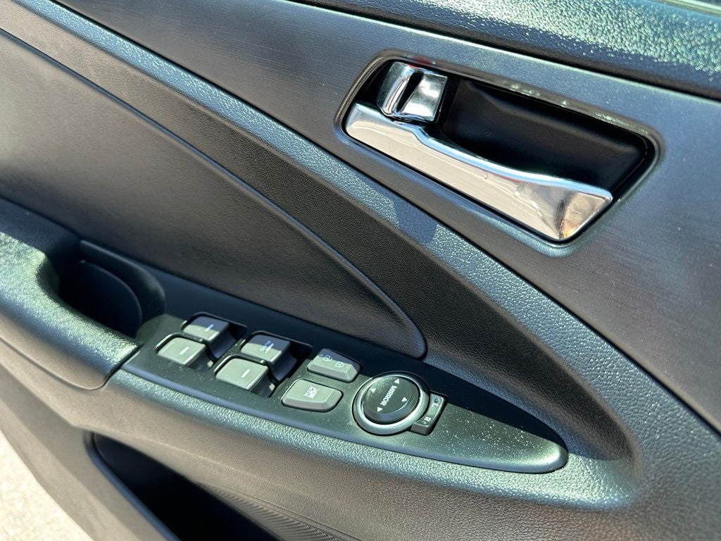 2012 Hyundai Sonata SE