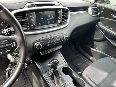 2017 Kia Sorento LX