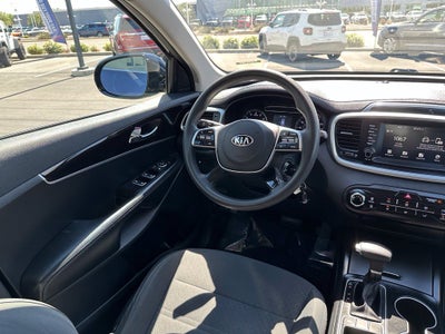2020 Kia Sorento LX